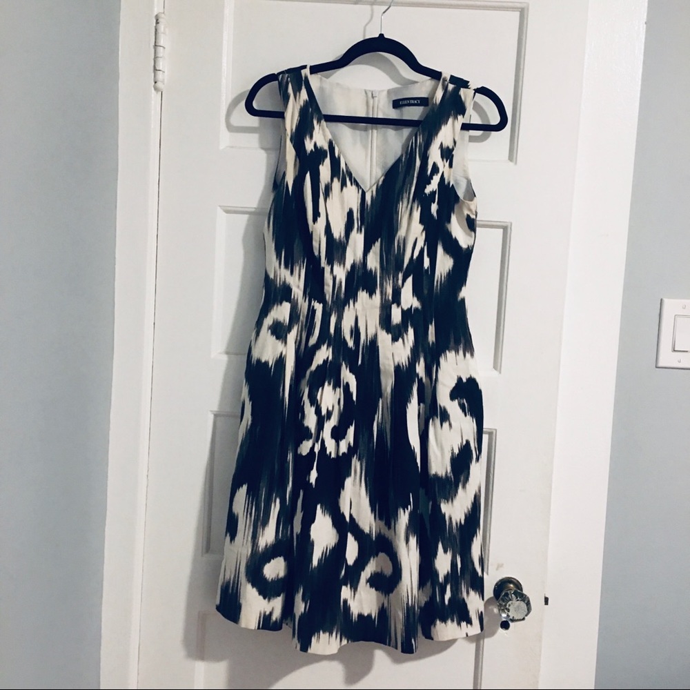 Ellen Tracy Sz 4 Sleeveless Knee Length Dress